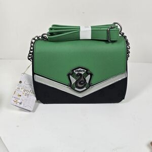 Loungefly Harry Potter Slytherin Green and Black Crossbody Bag Nwt
